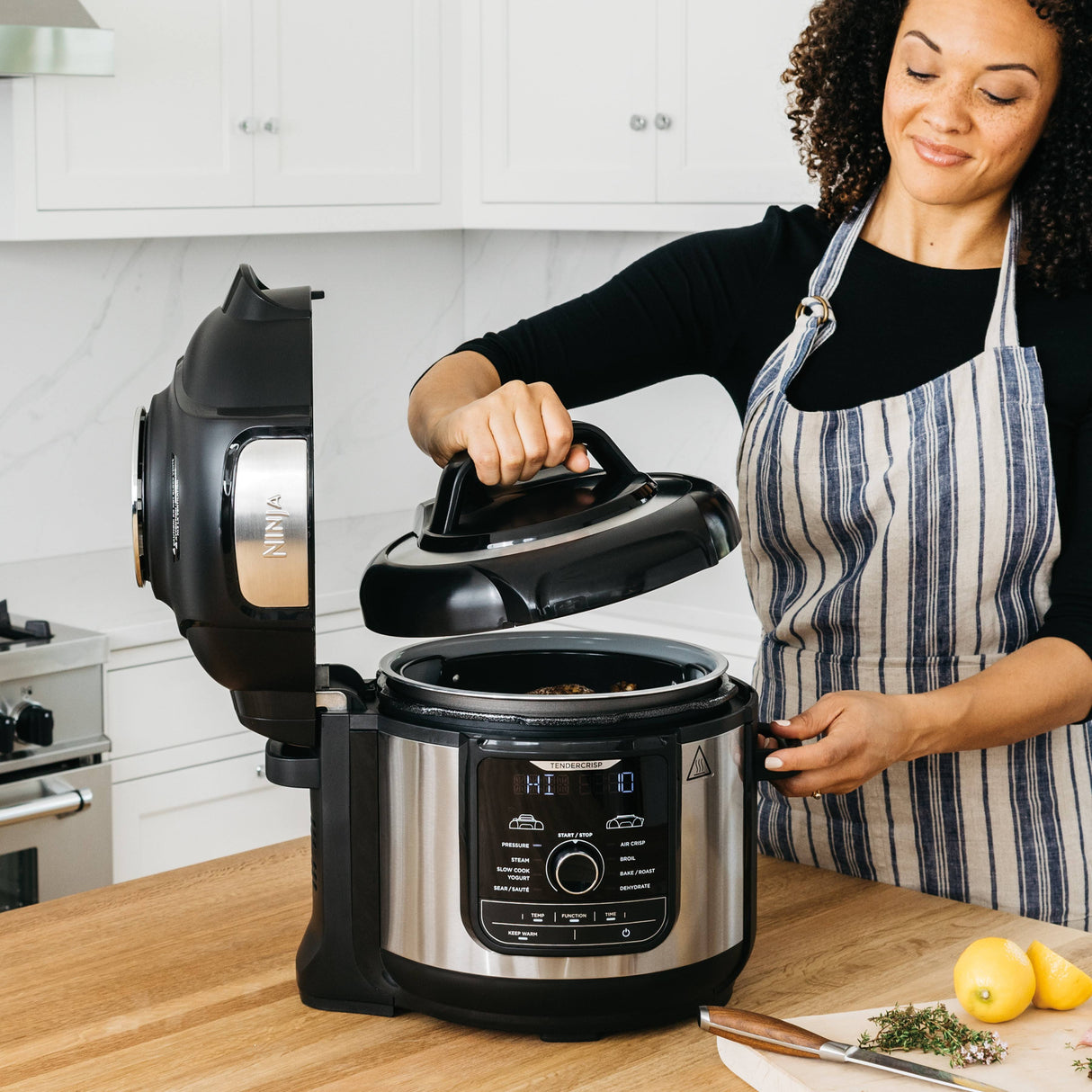 Ninja Foodi 8qt. 9-in-1 Deluxe XL Pressure Cooker & Air Fryer